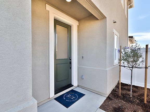 Saguaro Plan 2 Entrance
