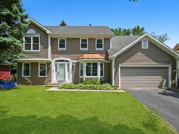 1140 Willoby Ln, Elgin, IL 60120