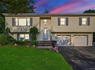 22 King St, Monroe, NY
