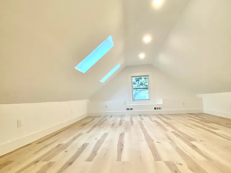 25 Beecher Pl — Photo 8