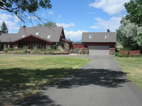 231 Jenni Ln, Cody, WY 82414