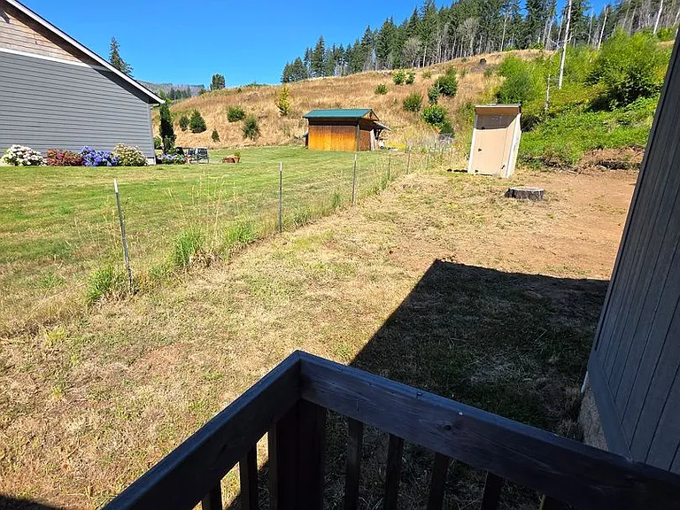 45135 McKenzie Hwy — Photo 16
