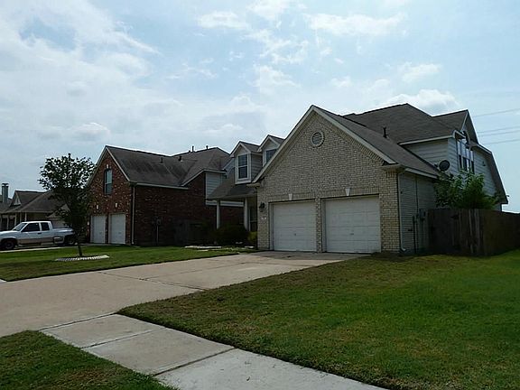 4th image of 2606 Sandlewood Trail Ln