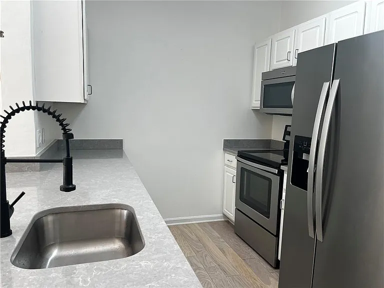 1000 Providence Pl #216 — Photo 3