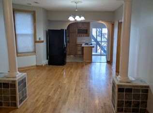 3112 N Saint Louis Ave #2, Chicago, IL 60618