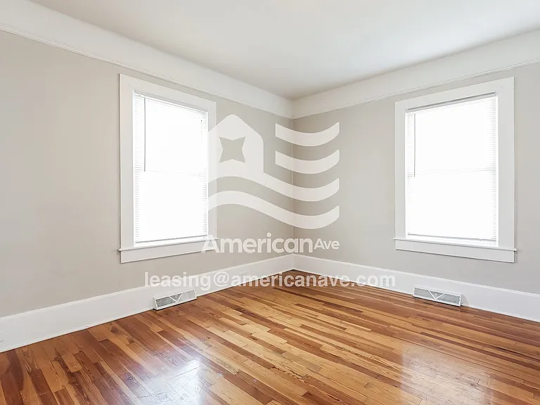 14887_011_wm_-_bedroom_13267174.jpg