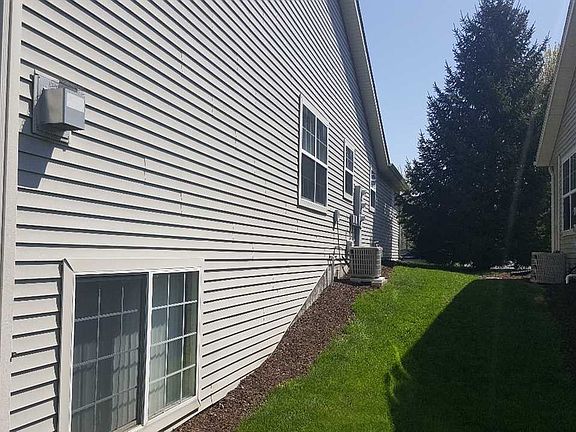 3rd image of 1170 Shingle Oak Ln