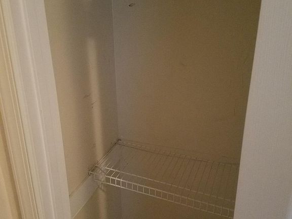 4th image of 411 Gilmer St #1
