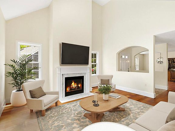 5th image of 11 Stratford Ridge UNIT 11