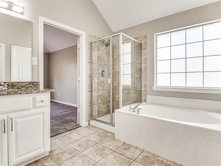 15704 Grove Crest Dr — Photo 20