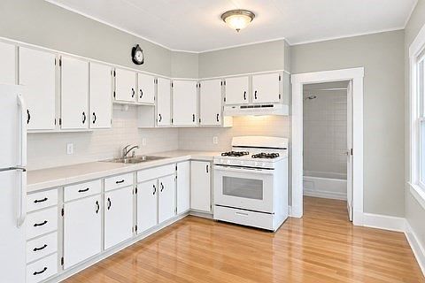 1st image of 17 Sumner Ave #A