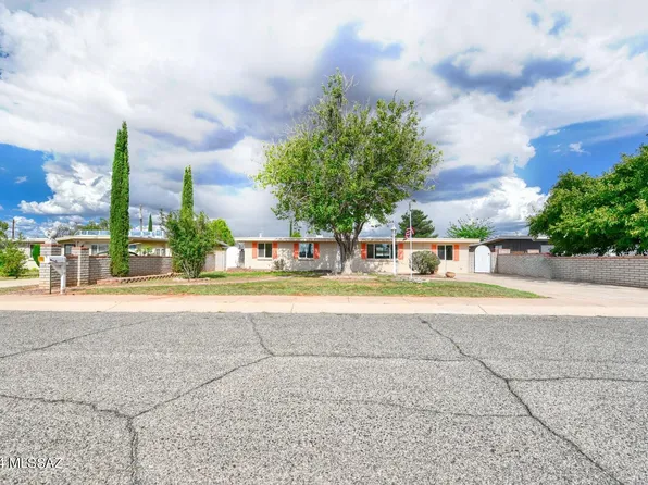 310 Elgin St, Huachuca City, AZ 85616