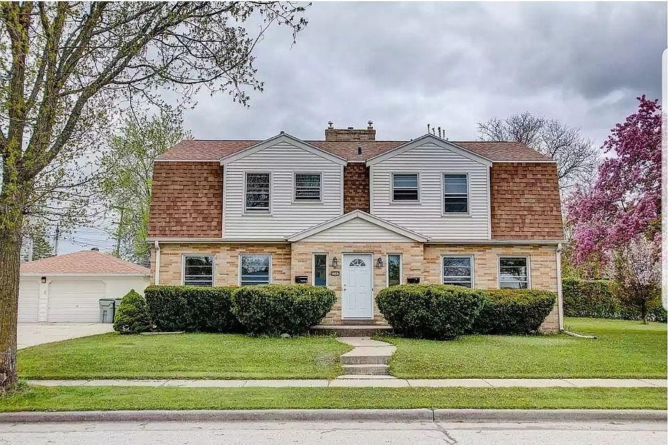 Left Side Unit - This property is a duplex.