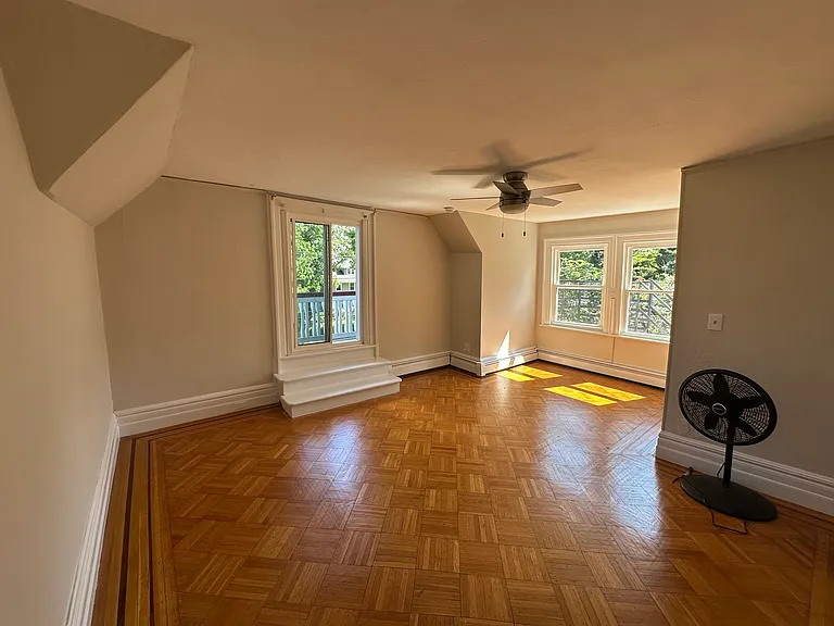 45 Greenwood Ave #6 — Photo 7
