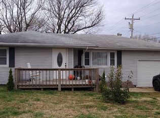 431 N Mill St, Marshfield, MO 65706