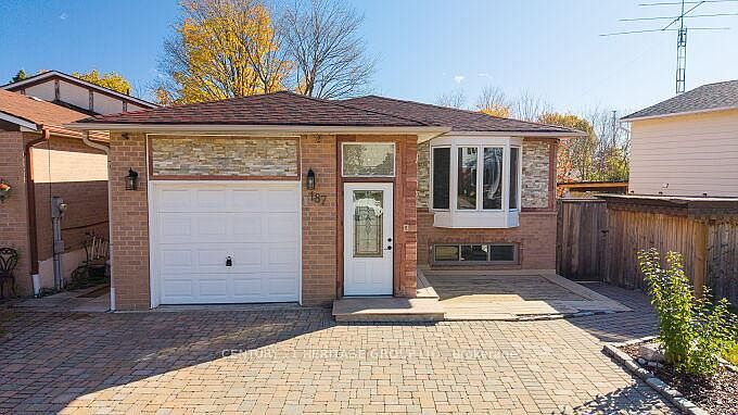 1st image of 187 Currey Cres