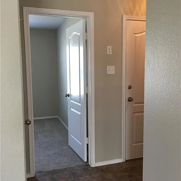 8320 Autumn Creek Trl — Photo 11
