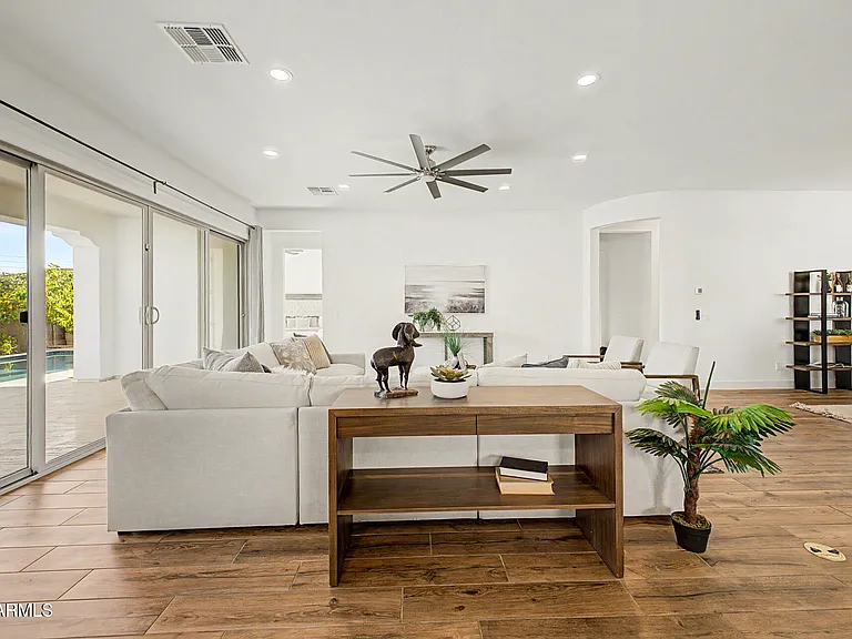 2083 E Scorpio Pl — Photo 14