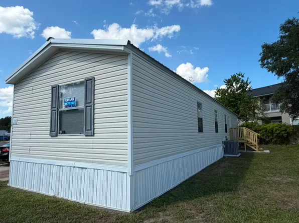 7915 103rd St #108, Jacksonville, FL 32210