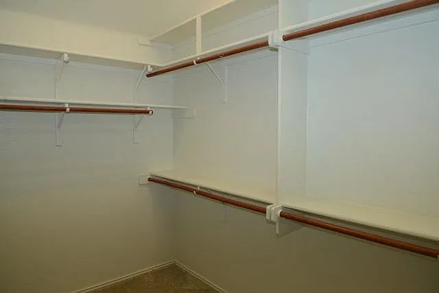 138 Chestnut Ct — Photo 15