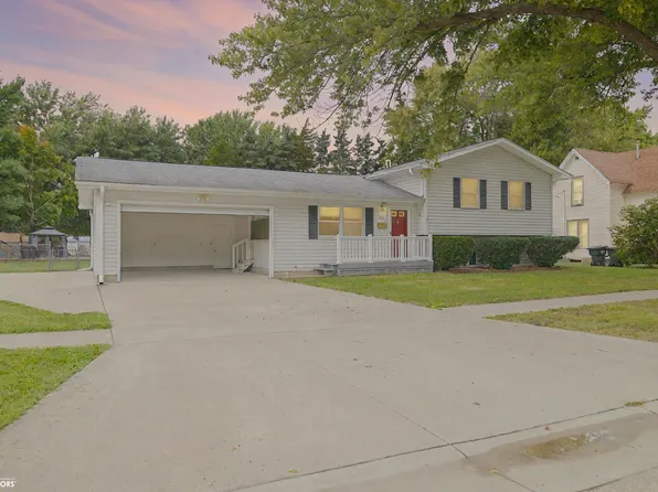 1407 Perkins Ave, Burlington, IA 52601