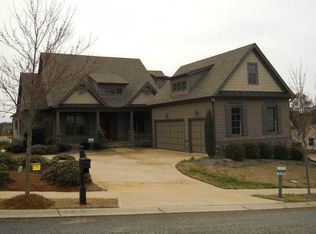 5411 Autumn Flame Dr, Braselton, GA 30517