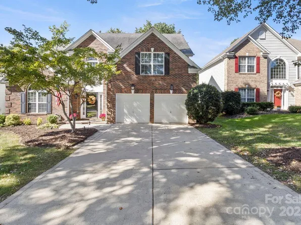 16203 Hollingbourne Rd, Huntersville, NC 28078