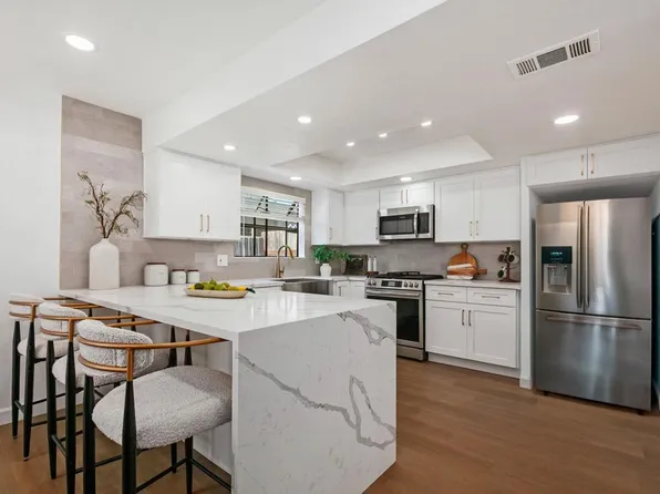 2512 Santa Ana Ave #3, Costa Mesa, CA 92627