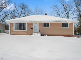 5576 Cumberland Dr, Garfield Heights, OH 44125