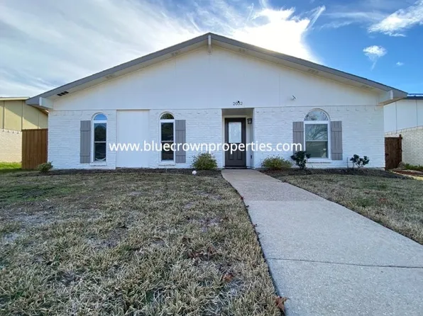 2032 Kings Rd, Carrollton, TX 75007