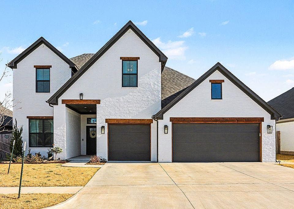 1st image of 15804 Bison Dr