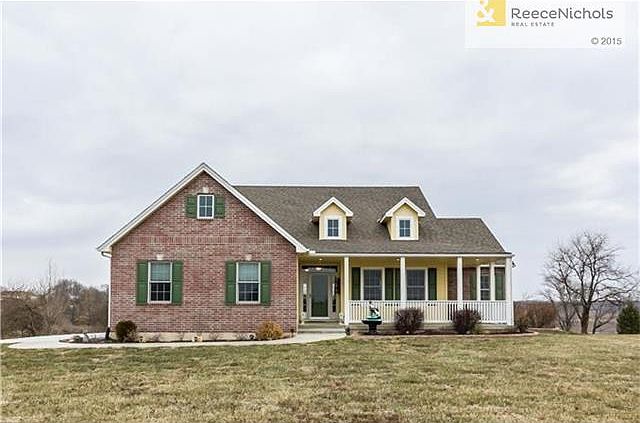 WELCOME HOME!