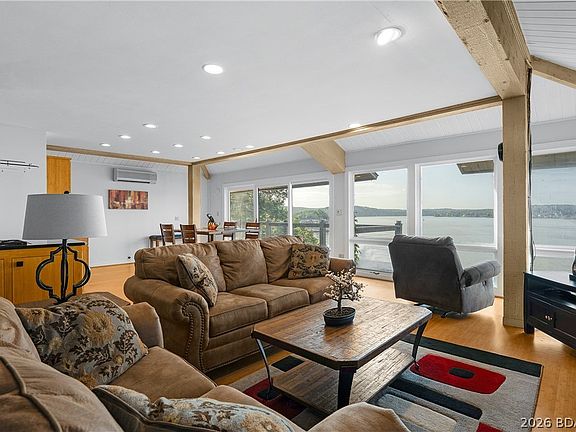 2nd image of 33 Abaco Point