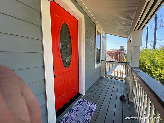 3rd image of 1308 31st St #A