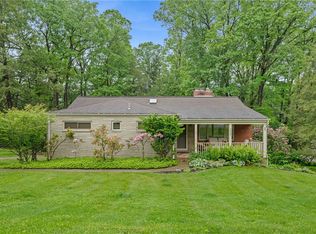 2666 Pointview Dr, Allison Park, PA 15101