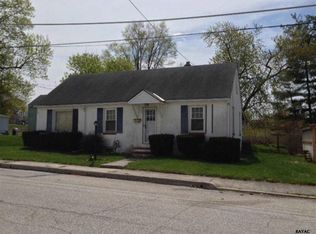 5 Willow Ct, Hanover, PA 17331