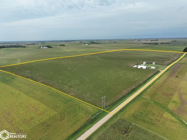 718 Grant Ave, Tipton, IA 52772