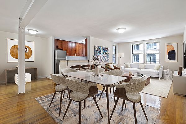 1st image of 30 E End Ave APT 4A