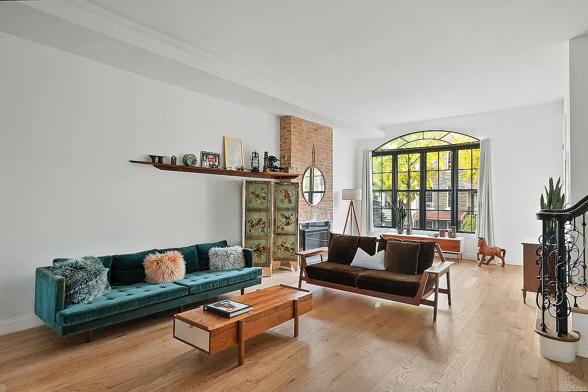 170 Schaefer Street — Photo 1