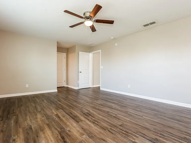 3740 Newbury Place Dr — Photo 9