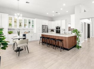 2900 Crown Ridge Dr, Las Vegas, NV 89134
