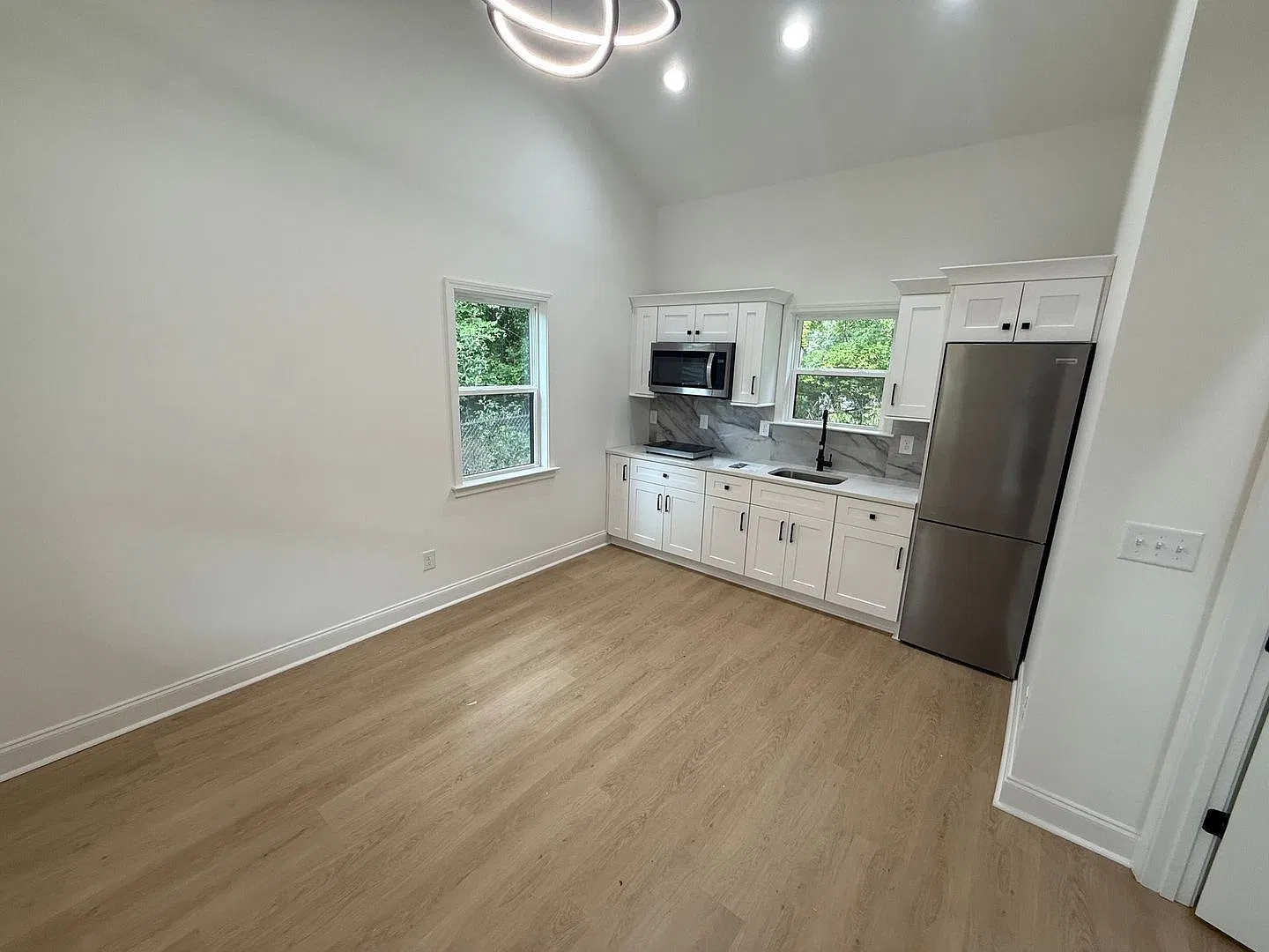 Pre-Leasing For January 12 2027! — Photo 3