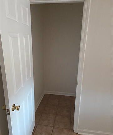 3rd image of 3014 Touro St