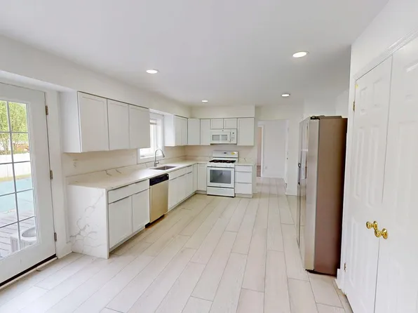 11906 Bion Dr #A, Fort Washington, MD 20744