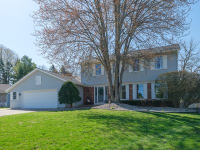 7640 Finch Ave, Jenison, MI, 49428