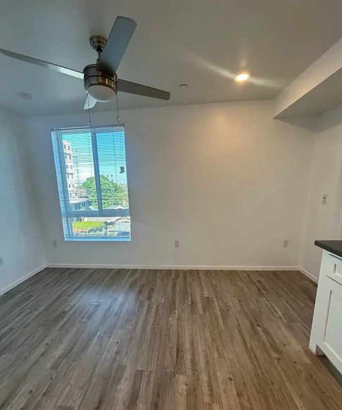 1 bed, 450 sqft, $1,650 — Photo 4