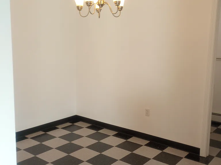 138 Laurel Hill Ave #2 — Photo 27