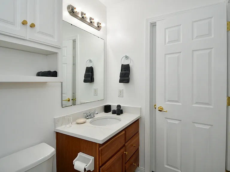 3043 Armory Dr — Photo 26