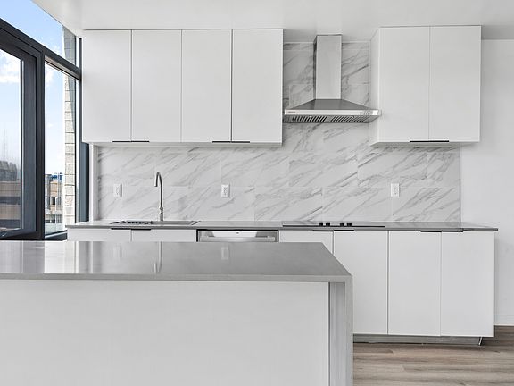 4th image of 4622 Fort Hamilton Pkwy #3C