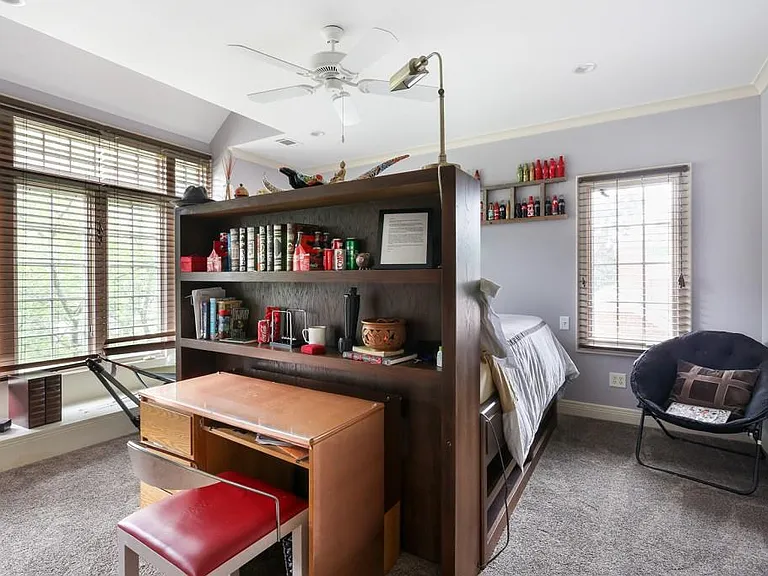 1692 Friar Tuck Rd NE — Photo 32